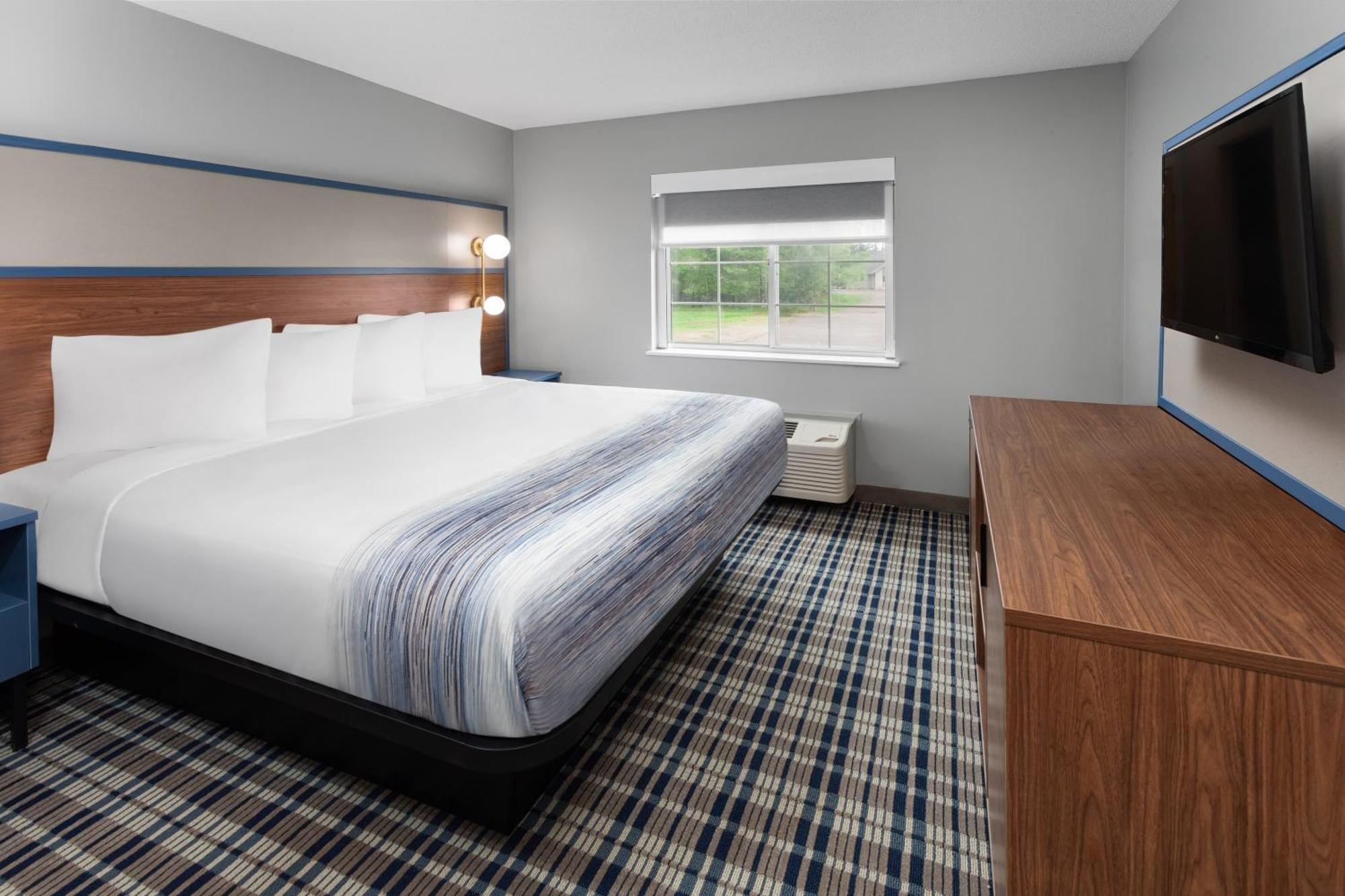 Americinn By Wyndham Eagle River Downtown מראה חיצוני תמונה